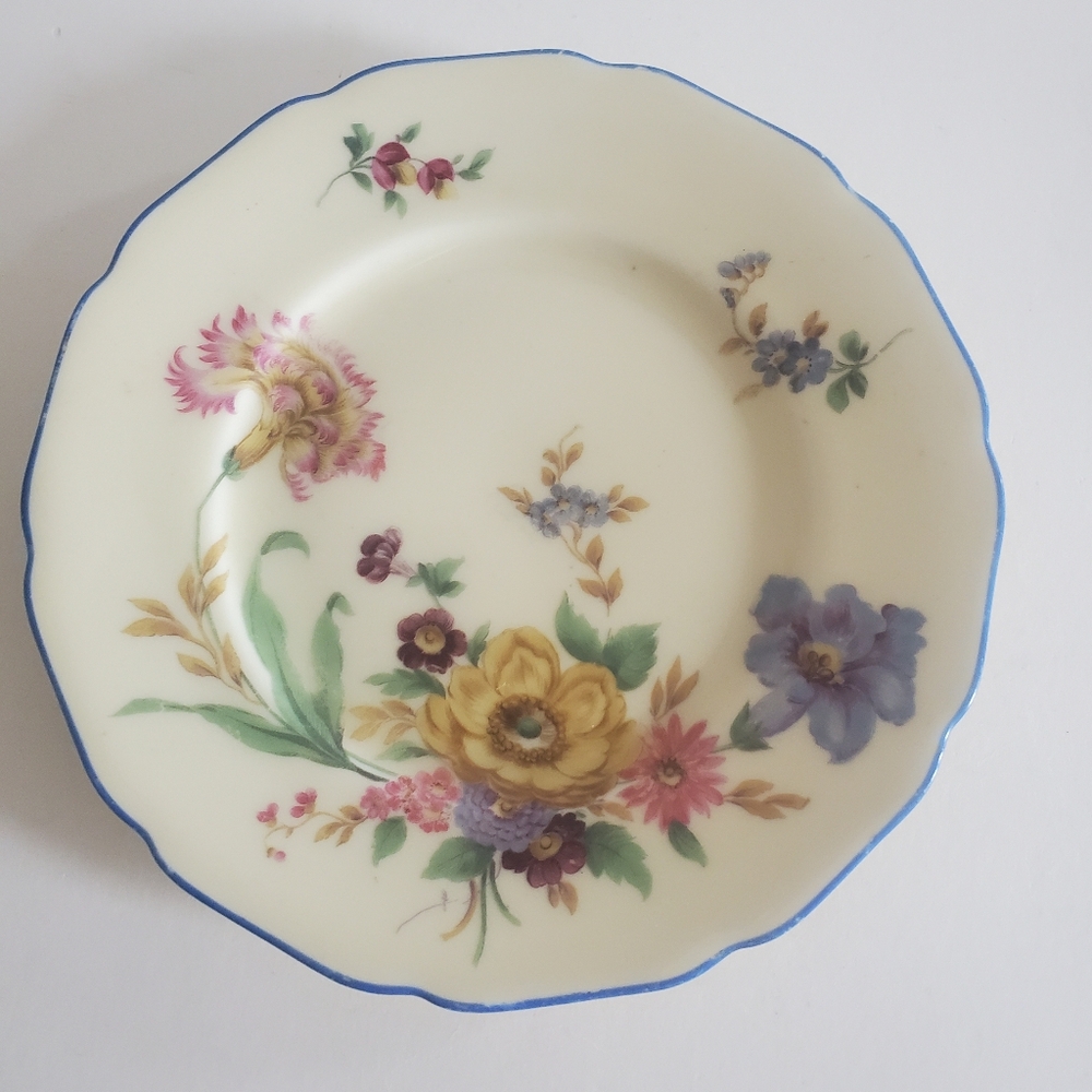 Black Knight Firenze 6.25" Hohenberg Bavaria Decorative Porcelain Plate